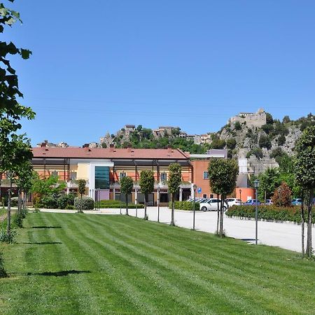 Domus Hotel Bagnoli Del Trigno Екстер'єр фото